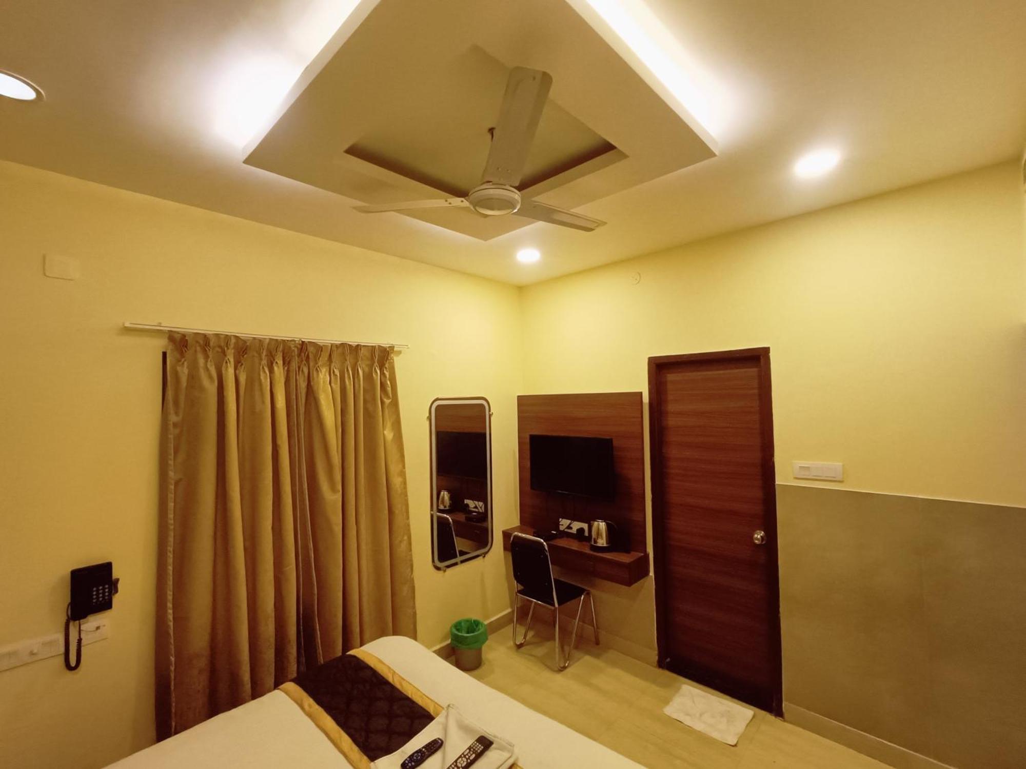 Hotel Mrv Triplicane
