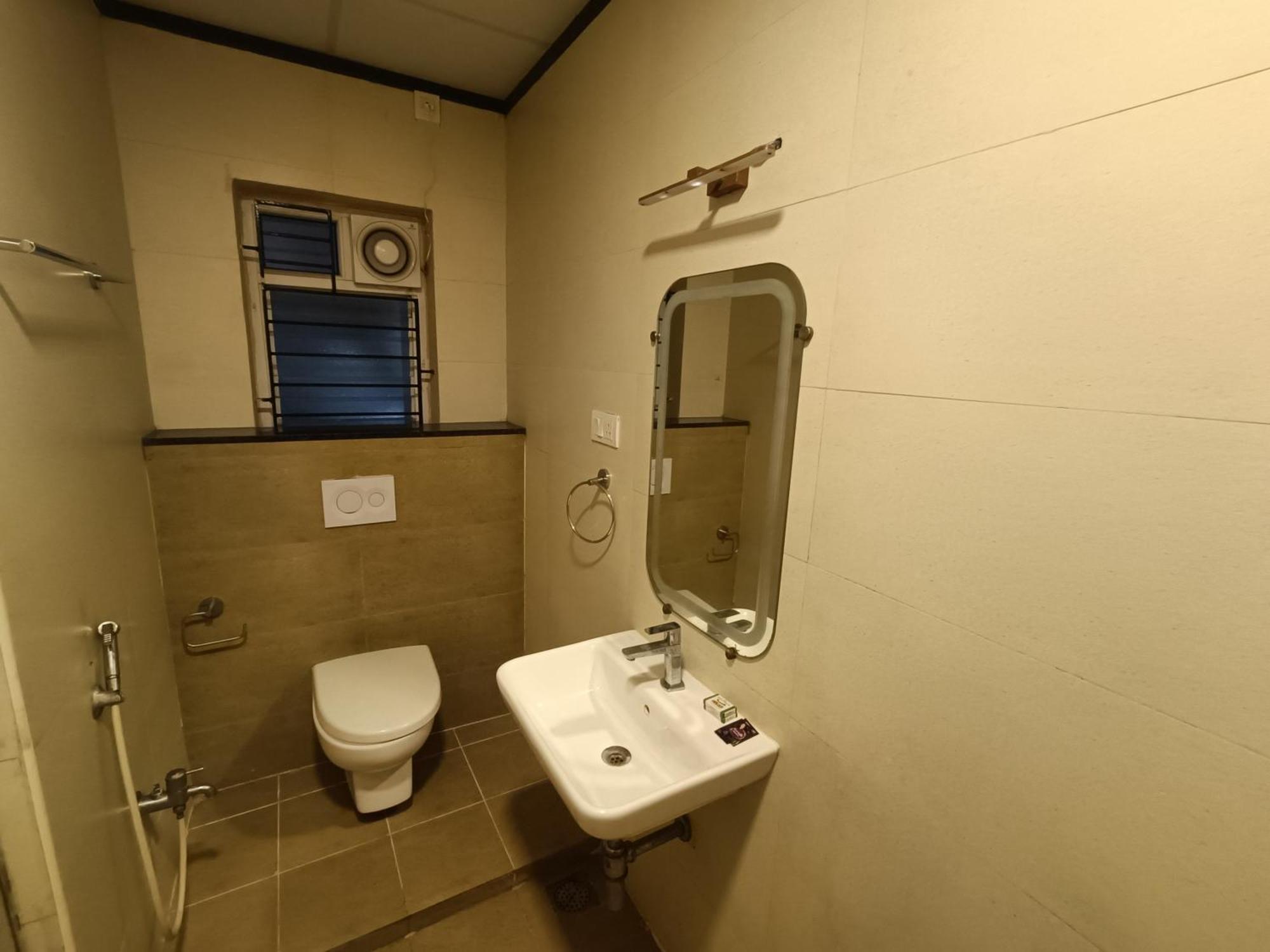 Hotel Mrv Triplicane 2*