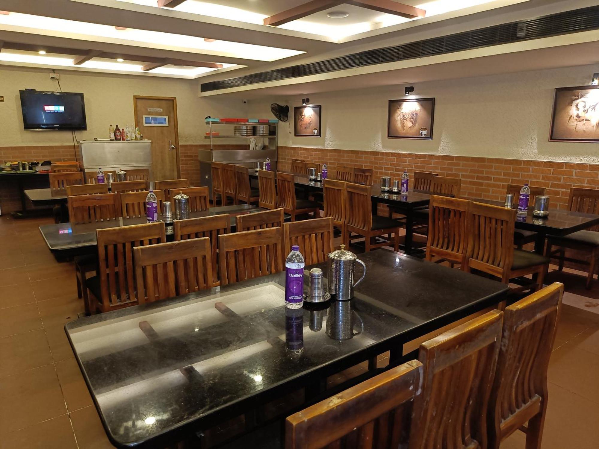 Mrv Triplicane Hotel